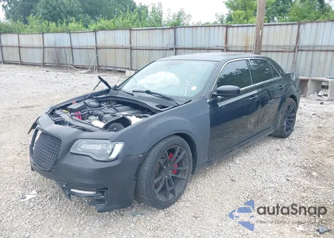 2013 Chrysler 300 300S z USA, uszkodzony, nr VIN 2C3CCABG0DH576679